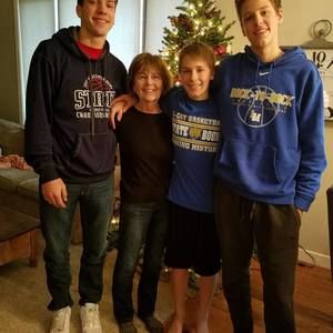 Meet your Posher, Treva